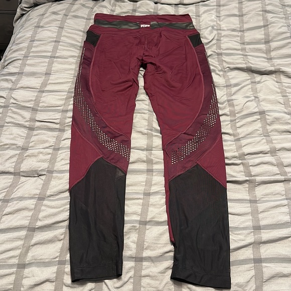 Victoria Secret Pink Ultimate Leggings - Picture 2 of 7